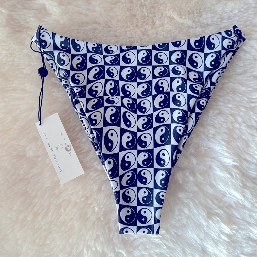Skatie salty blonde yin yang Barbados bikini bottom